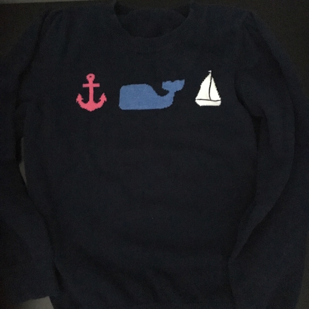Vineyard Vines girls navy sweater with graphic